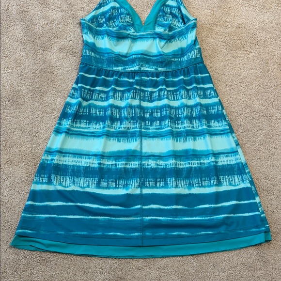 The North Face Teal and White Striped Dress - Picture 4 of 6